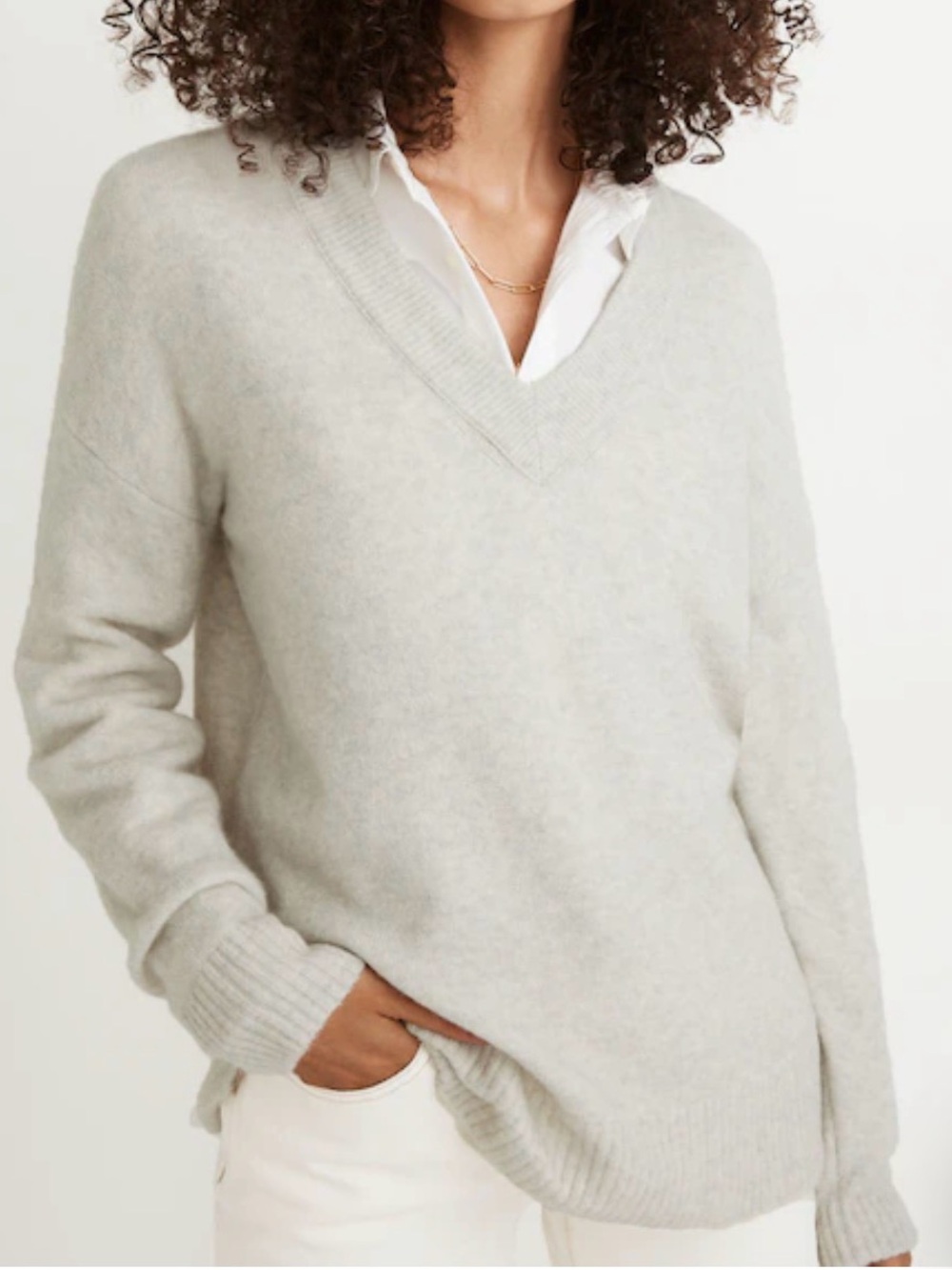 Madewell Bartlett V-Neck Pullover Sweater in Coziest Yarn Medium Wool Blend Gray
